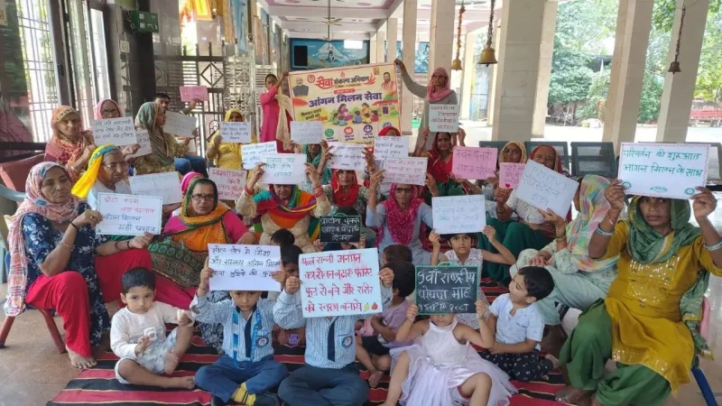 aangan milan seva karyakram rewari sdm sanjeev kumar (2)