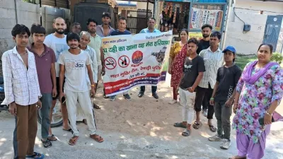 नशा मुक्त रेवाड़ी: पुलिस का डोर-टू-डोर अभियान, ग्रामीणों को नशे, साइबर ठगी व नियमों के प्रति किया जागरूक